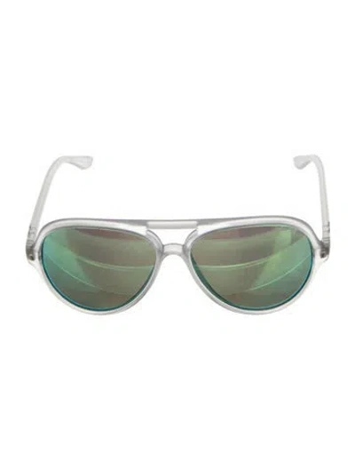 Pre-owned Ray Ban Wayfarer Gradient Sunglasses In White