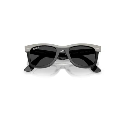 Ray Ban Wayfarer Street Neat Sunglasses Grey On Black Frame Black Lenses Polarized 52-22
