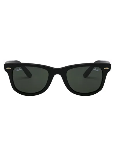 Ray Ban Wayfarer Sunglasses In 901 Black