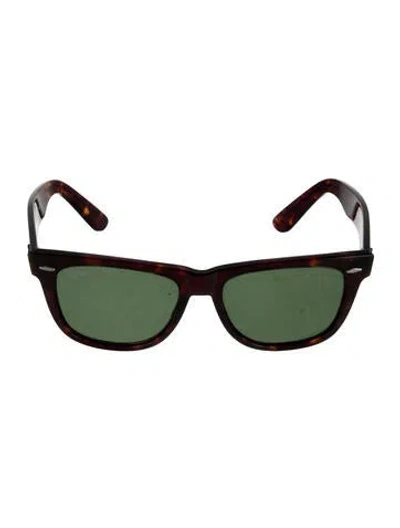 Pre-owned Ray Ban Wayfarer Tinted Sunglasses In Black