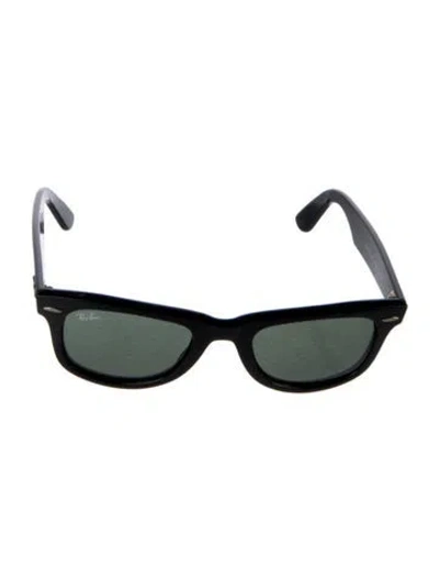 Pre-owned Ray Ban Wayfarer Tinted Sunglasses In Black
