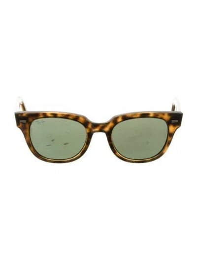 Pre-owned Ray Ban Wayfarer Tinted Sunglasses In Brown