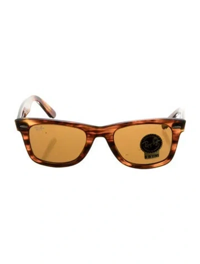 Pre-owned Ray Ban Wayfarer Tinted Sunglasses In Brown