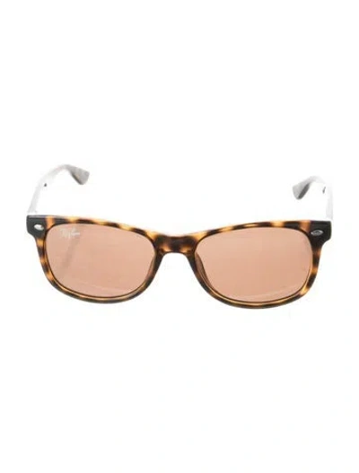 Pre-owned Ray Ban Wayfarer Tinted Sunglasses In Brown