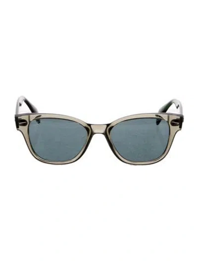 Pre-owned Ray Ban Wayfarer Tinted Sunglasses In Gray