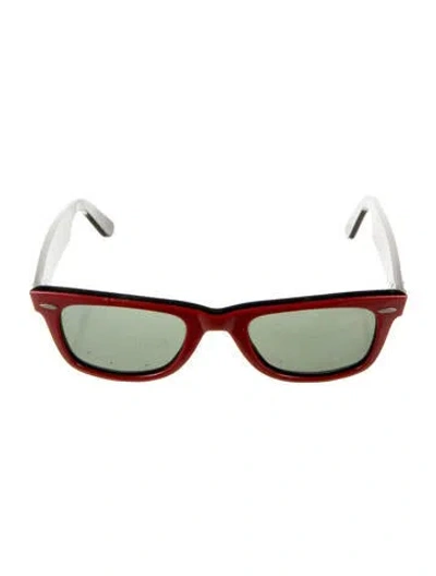 Pre-owned Ray Ban Wayfarer Tinted Sunglasses In Red