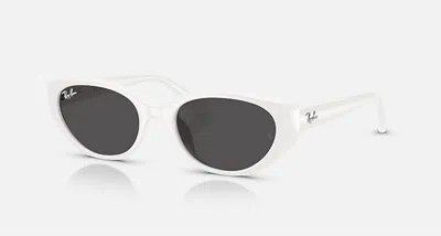 RAY BAN WOMEN'S BIO-BASED SUNGLASSES IN WHITE, GRAY