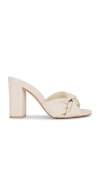 Raye Beatriz Sandal In 象牙白