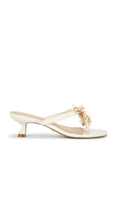 Raye Iman Sandal In White