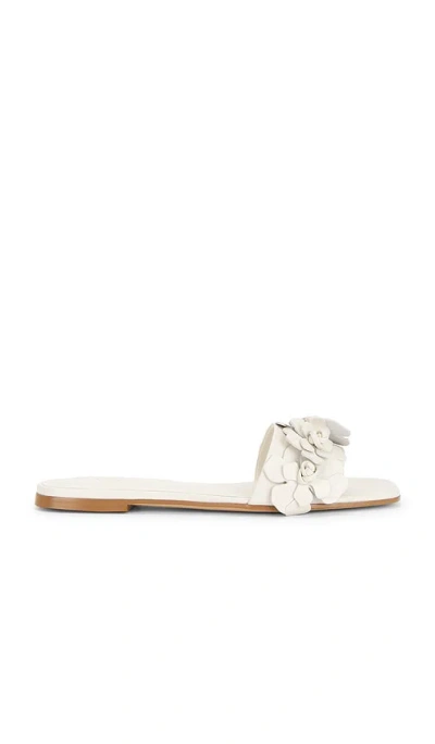 Raye Iris Flat In White