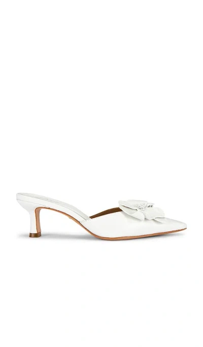 Raye Kennedy Pump In White