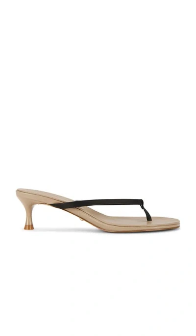 Raye Kimme Sandal In Brown