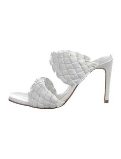 Pre-owned Raye Leather Slides In White