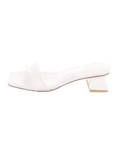 Pre-owned Raye Leather Slides In White