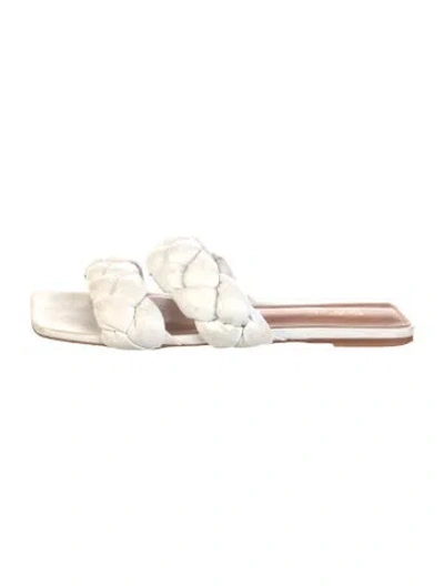 Pre-owned Raye Leather Slides In White