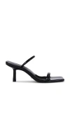 Raye Llinz Sandal In Black
