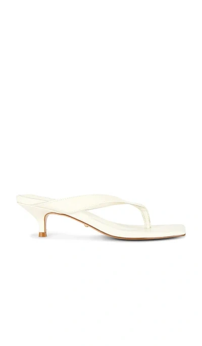 Raye Perla Kitten Heel In White