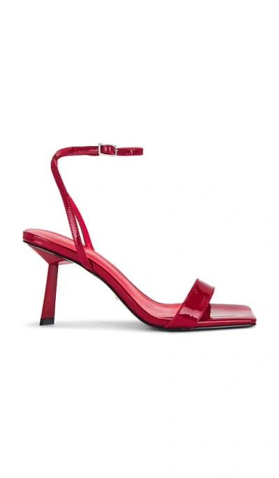 Raye Solane Heel In 레드