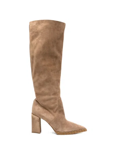 Rayla K Block Heel Pointed Boots In Brown