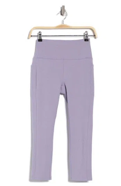 Rbx Space Dye Peached Pocket Capri Leggings In Lavender Gray