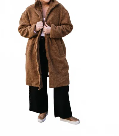 Rd Style Mila Long Sherpa Jacket In Camel In Brown