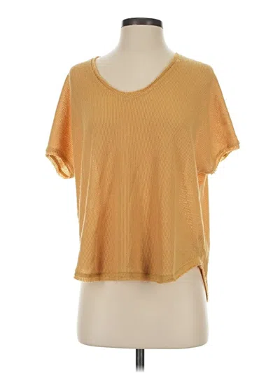 Pre-owned Rd Style Short Sleeve Top Gold Scoop Neck Tops