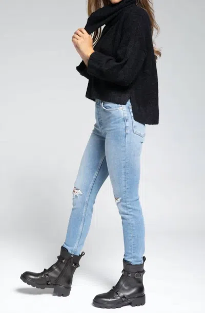 Re/done 90s High Rise Ankle Crop In 60s Fade With Destroy In Blue