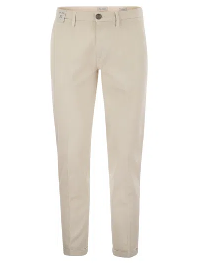Re-hash Mucha - Stretch Cotton And Lyocell Chino In Neutral