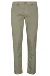 Re-hash Mucha Chinos Con Risvolto In Green