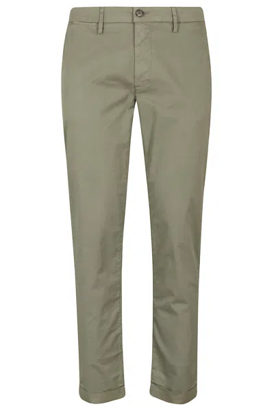 Re-hash Mucha Chinos Con Risvolto In Green