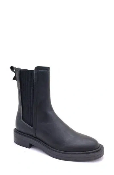 Reaction Kenneth Cole Anabelle Chelsea Boot In Black