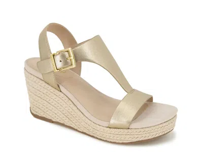 Reaction Kenneth Cole Card Wedge Sandal In Gold