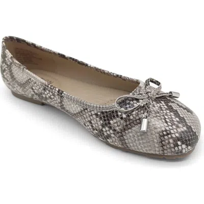 Reaction Kenneth Cole Elstree Ballet Flat In Animal Print