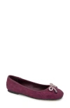 Reaction Kenneth Cole Elstree Bow Flat In Burgundy Microsuede