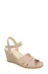 Reaction Kenneth Cole Gomi Wedge Sandal In Chai