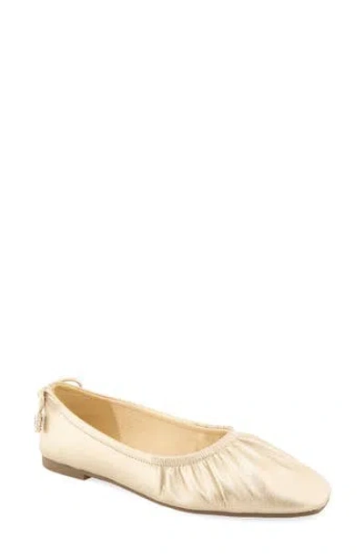 Reaction Kenneth Cole Max Ballet Flat In Light Gold