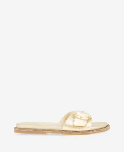 Reaction Kenneth Cole Reaction - Syrena Metallic Buckle Slide Sandal In Soft Gold