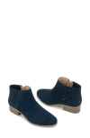 Reaction Kenneth Cole Shea Zip Ankle Boot In Navy Micro