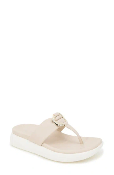 Reaction Kenneth Cole Tina Thong Sandal In Ecru