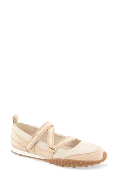 Reaction Kenneth Cole Vesper Slip-on Sneaker In Neutral