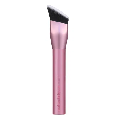 Real Techniques Cheek Hugging Contour Brush
