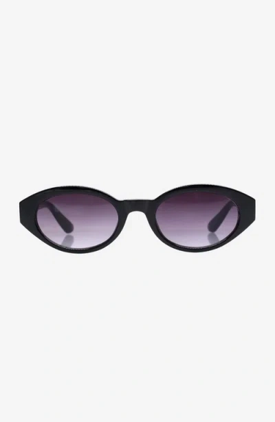Reality Eyewear The Demi Sunglasses In Black