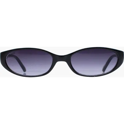 Reality Eyewear Velvet Kitten Sunglasses In Black