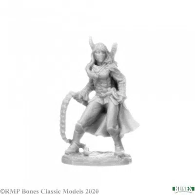 Reaper Miniatures Bones - Amrielle, Female Ranger Miniatures
