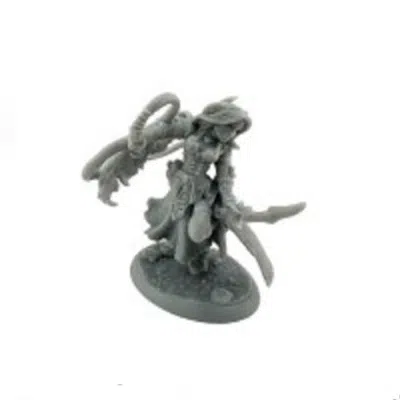Reaper Miniatures Legends Elsabeth Female Vampire Miniatures
