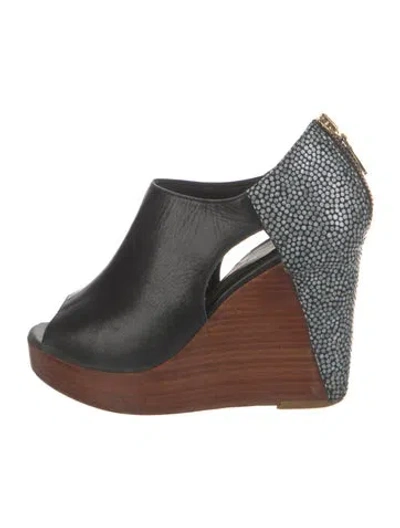 Pre-owned Rebecca Minkoff Leather Cutout Accent D'orsay Pumps In Black
