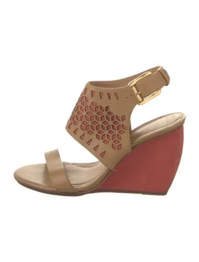Pre-owned Rebecca Minkoff Leather Slingback Sandals In Neutral