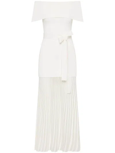 Rebecca Vallance Mariana Midikleid In Weiss