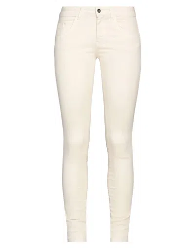 Rebel Queen By Liu •jo Jeans In White