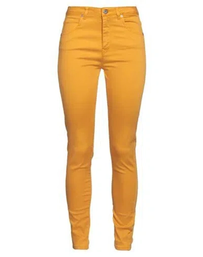 Rebel Queen By Liu •jo Pants In Yellow